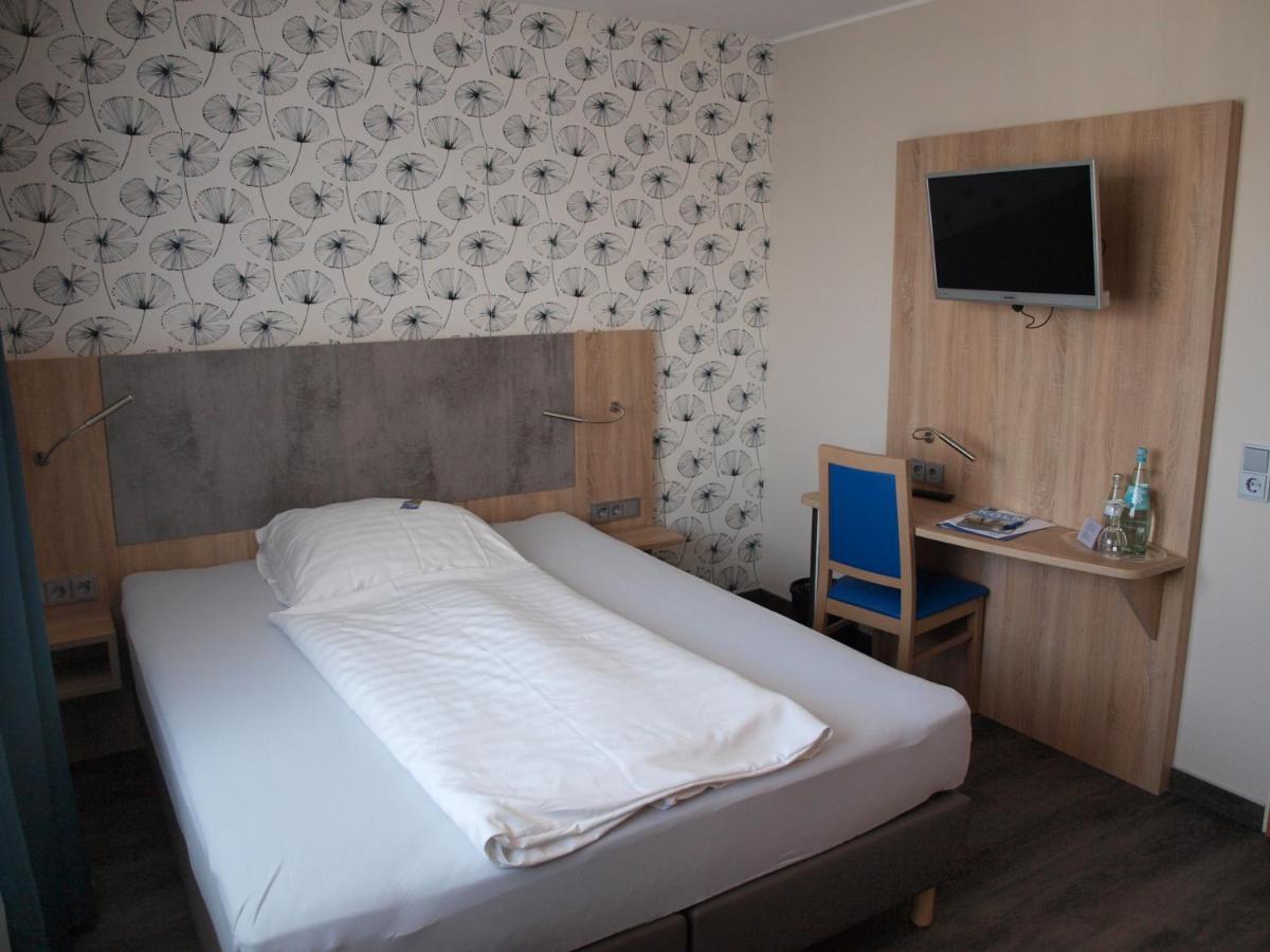 Airport Business Hotel Koeln Dış mekan fotoğraf