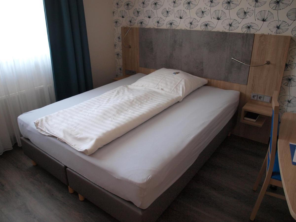 Airport Business Hotel Koeln Dış mekan fotoğraf