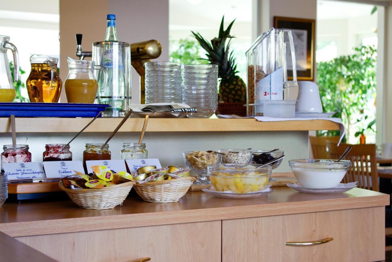 Airport Business Hotel Koeln Dış mekan fotoğraf