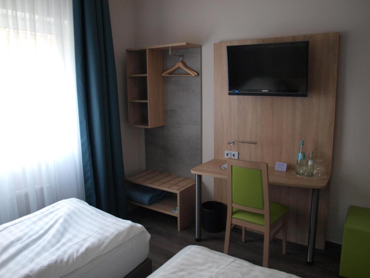 Airport Business Hotel Koeln Dış mekan fotoğraf