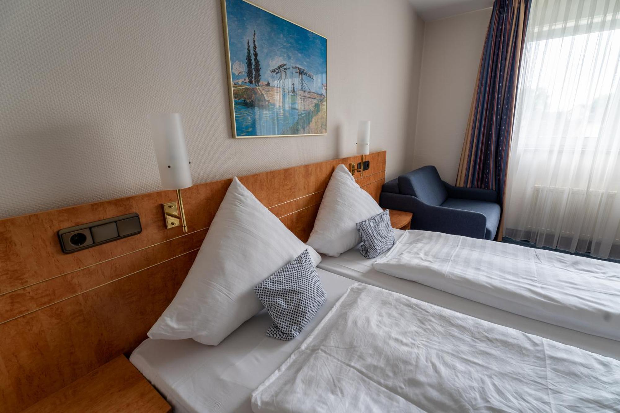 Airport Business Hotel Koeln Dış mekan fotoğraf