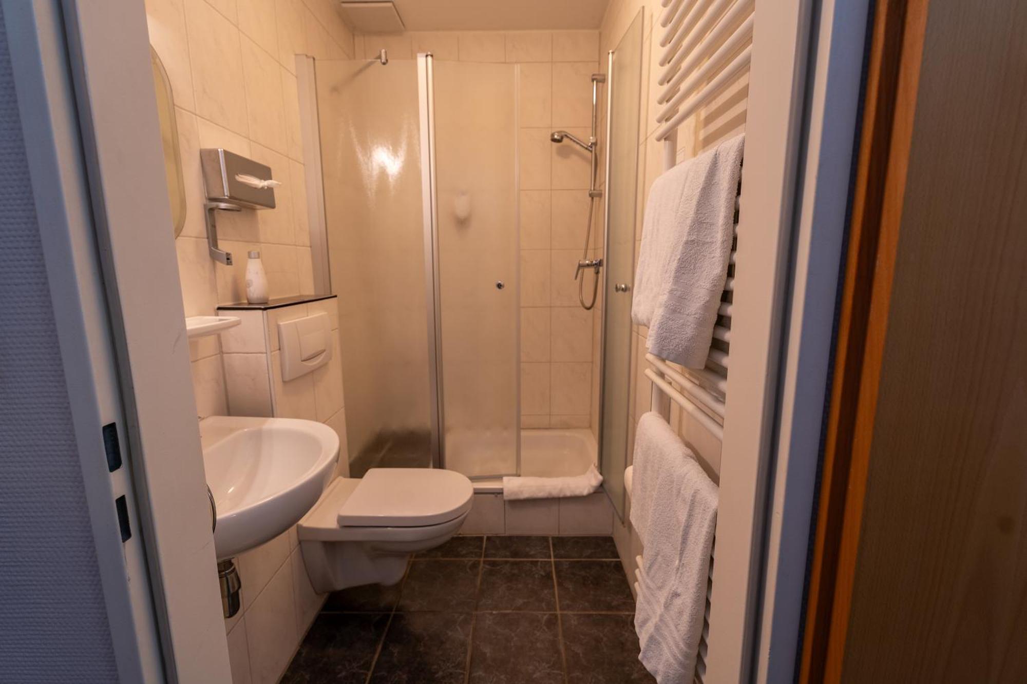 Airport Business Hotel Koeln Dış mekan fotoğraf