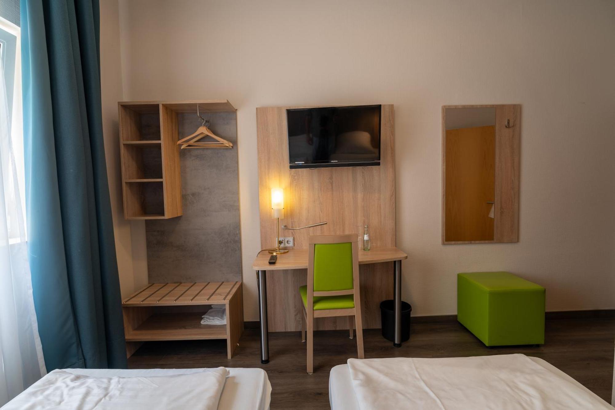 Airport Business Hotel Koeln Dış mekan fotoğraf