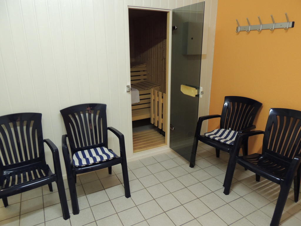 Airport Business Hotel Koeln Dış mekan fotoğraf