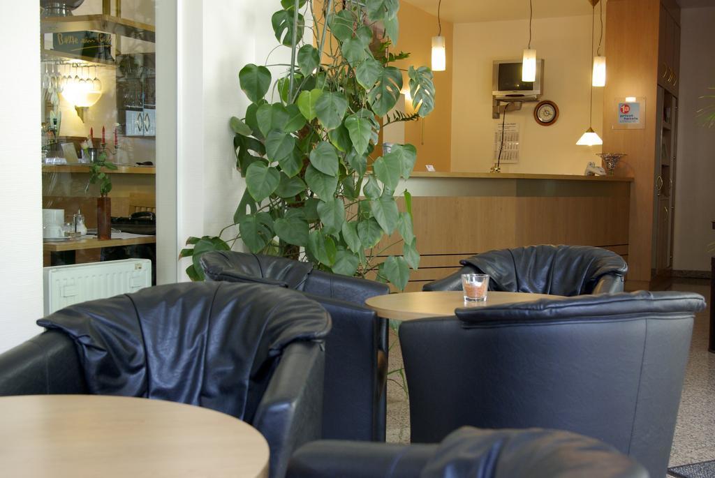 Airport Business Hotel Koeln Dış mekan fotoğraf